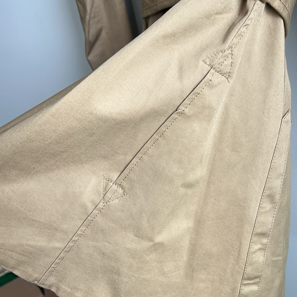 Life Box pleated ruffle bottom trench coat jacket - Picture 8 of 8